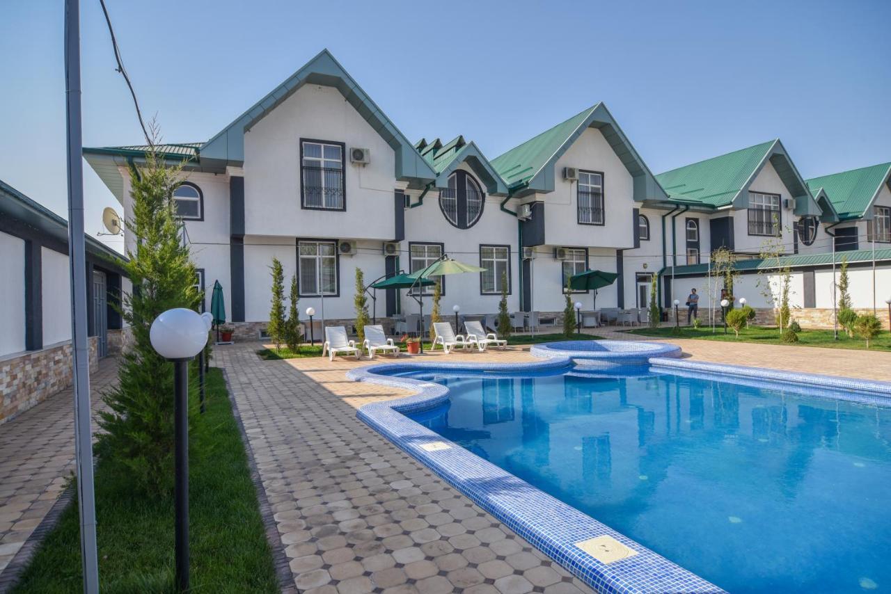 B&B Lake House Hotel Yusufkhona Exteriér fotografie